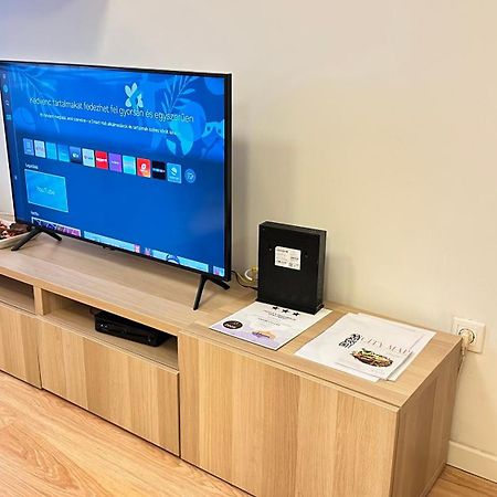 The Prince'S Neighbour Apartment Budapest With Free Garage Ngoại thất bức ảnh